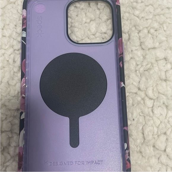 Speck Presidio spring purple iPhone 14 Pro Max Mag Safe - Picture 2 of 7